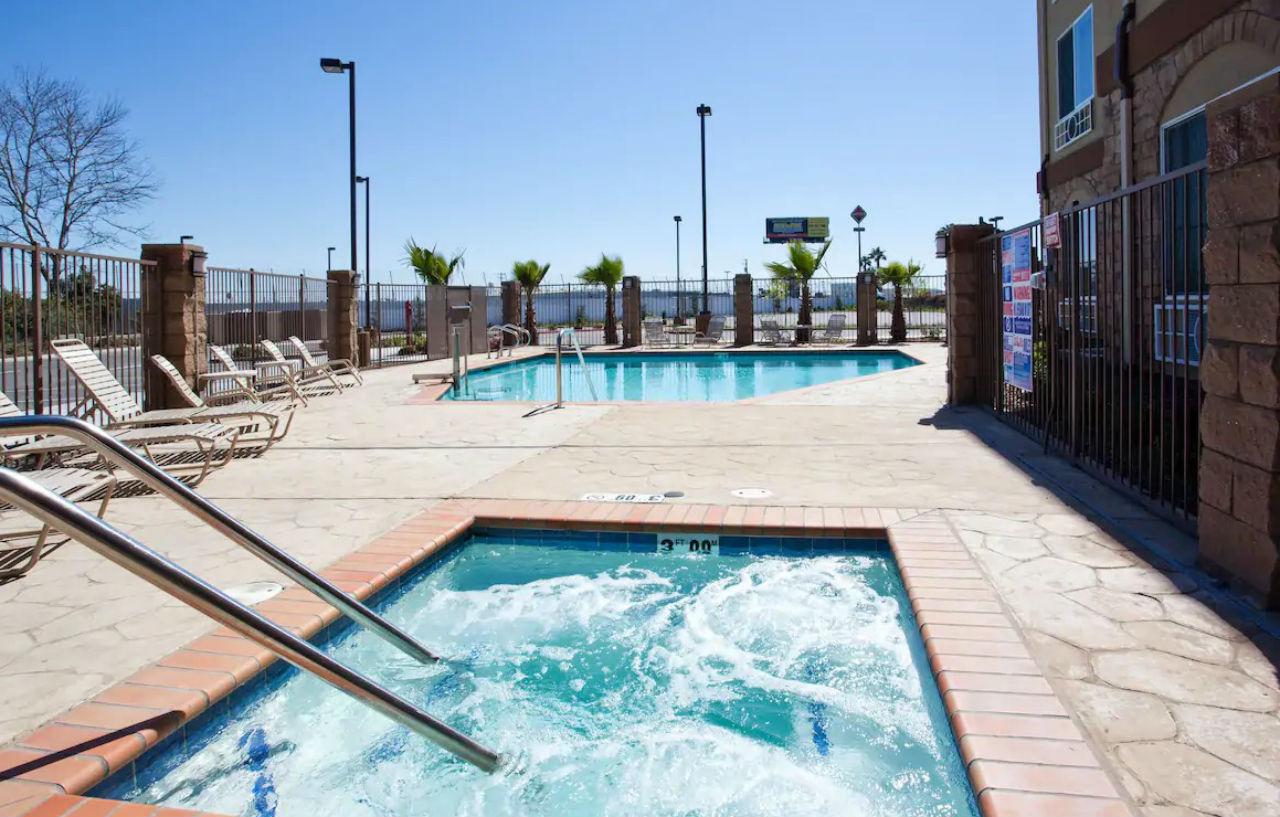 Express South By Ihg Fresno