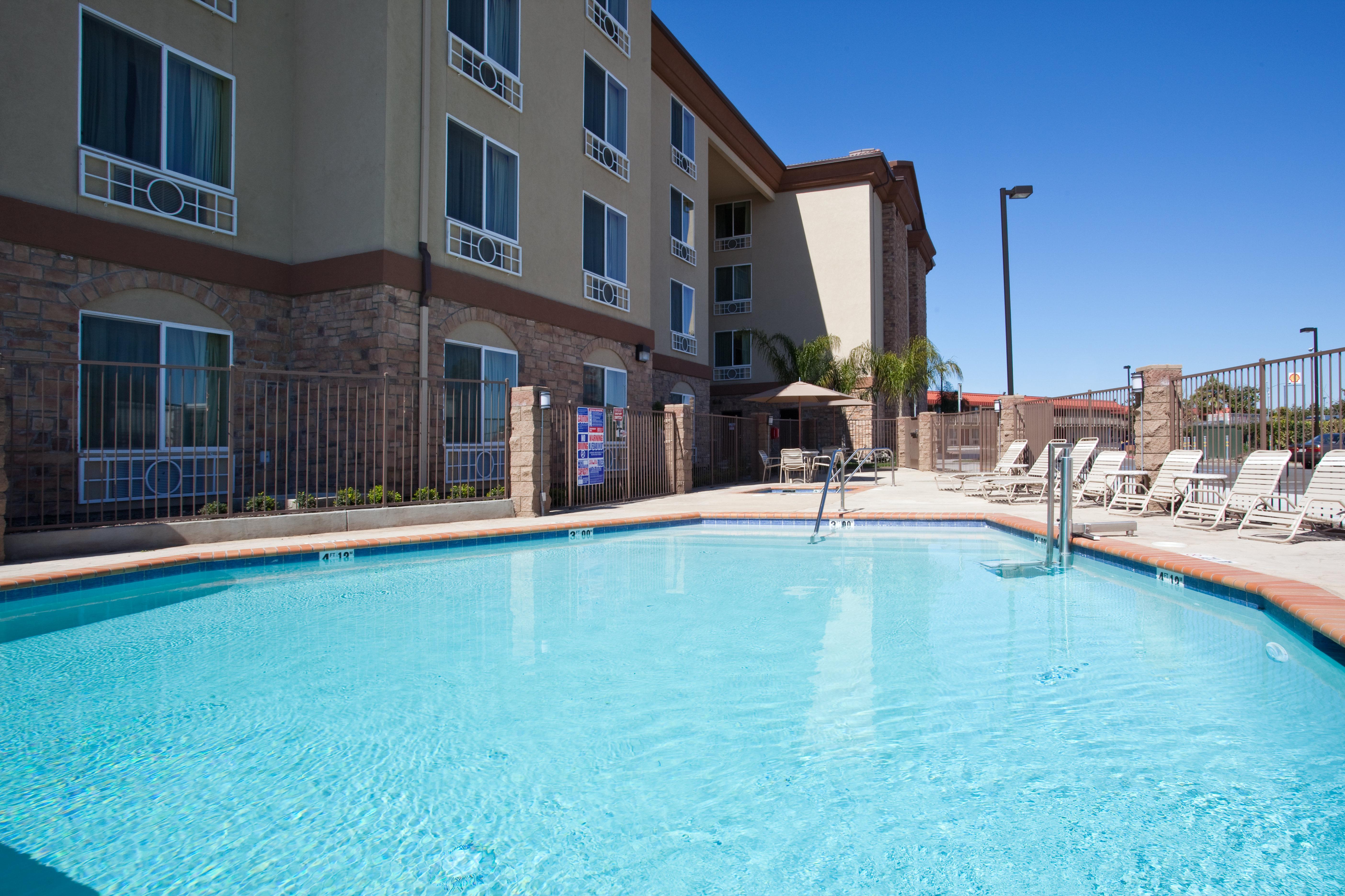 Express South By Ihg Hotel Fresno