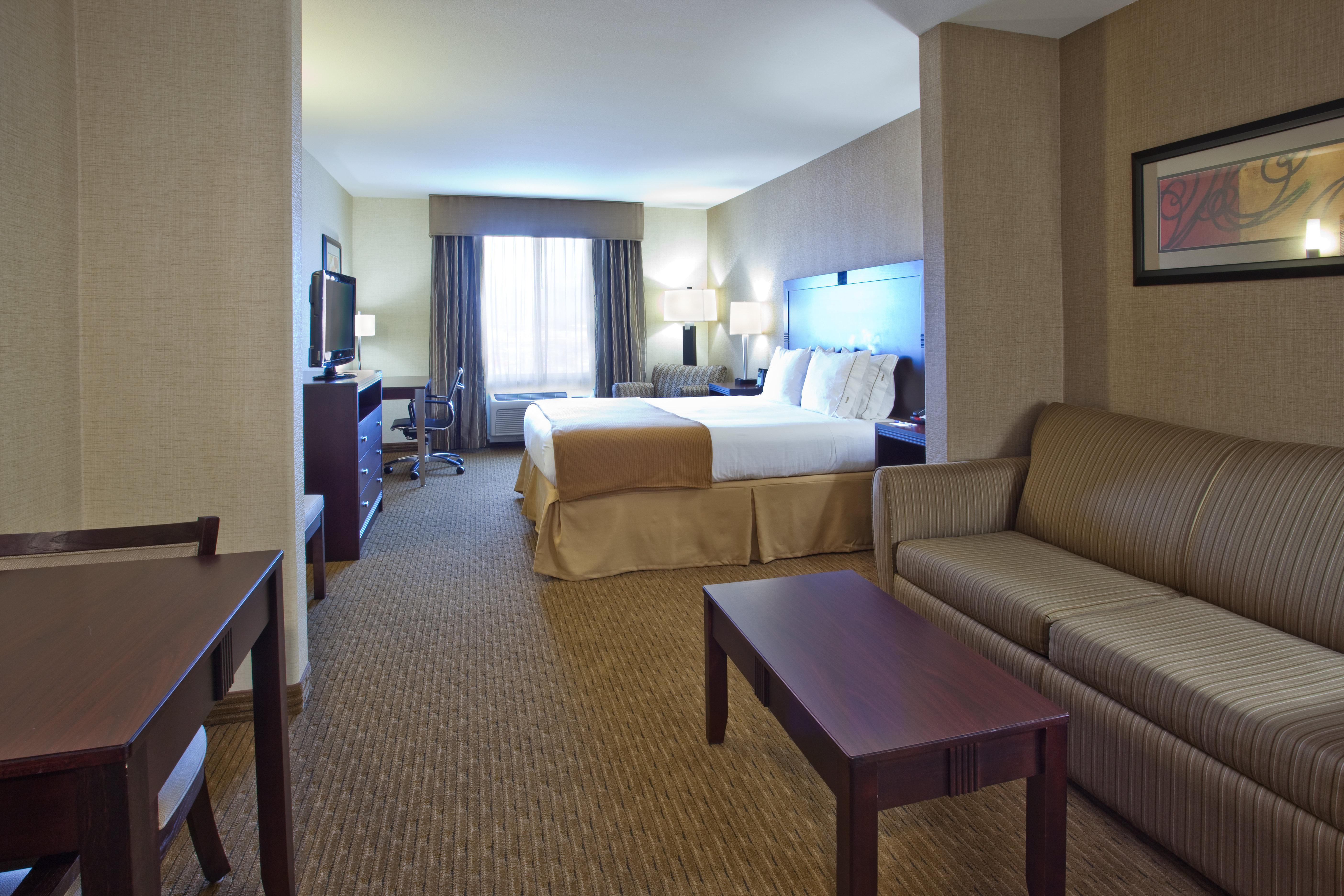 Hotel Express South By Ihg Fresno