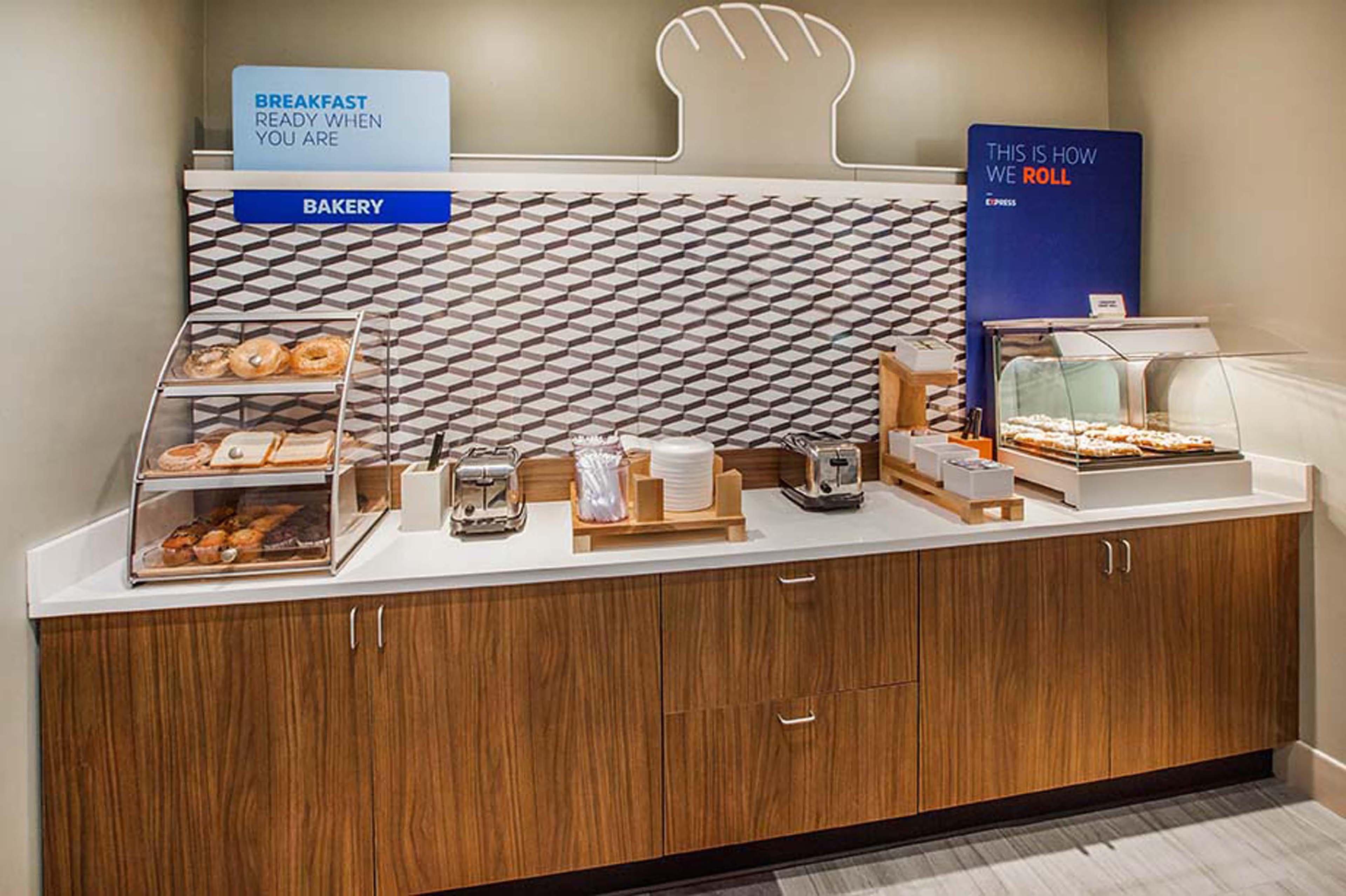 Express South By Ihg 3* Fresno