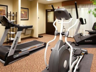 Hotel Express South By Ihg Fresno