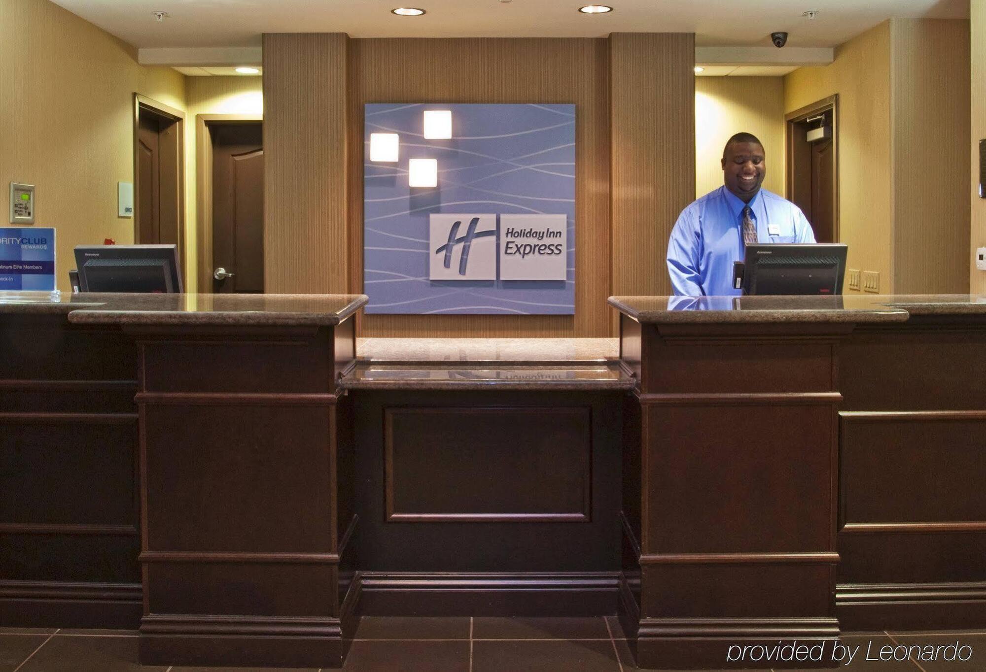 Express South By Ihg Hotel